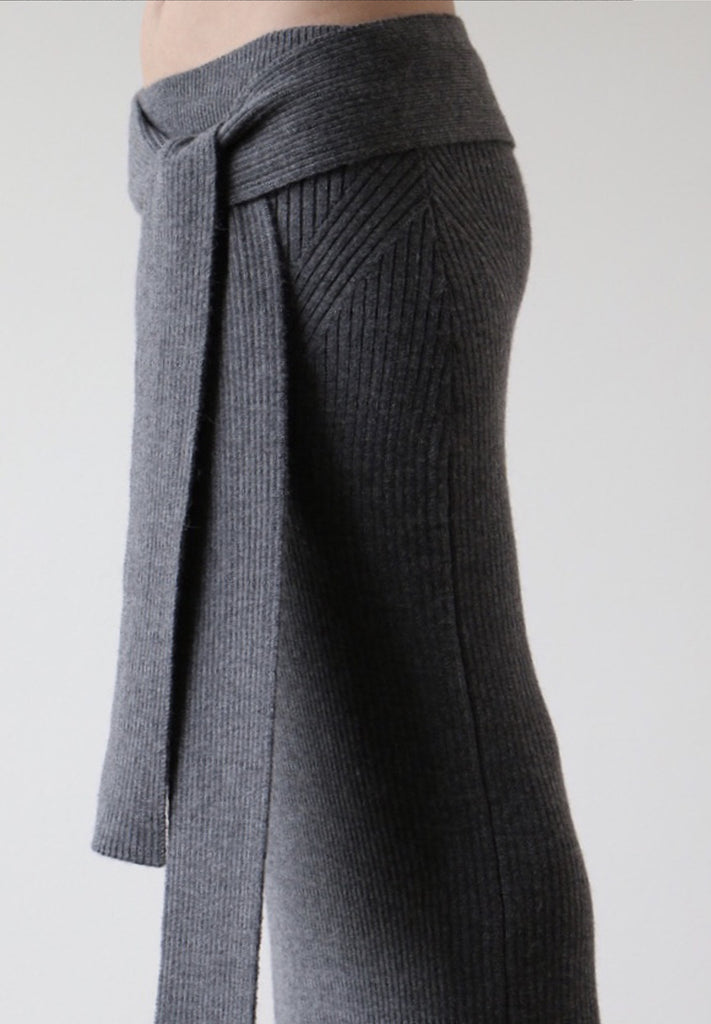Ribbed Scarf/Belt in Charcoal
