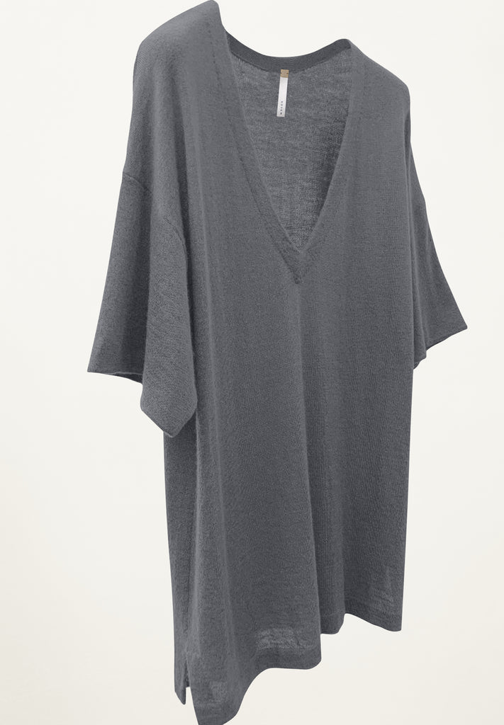 Jeana Cashmere V Neck in Lead