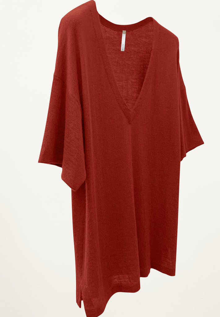 Jeana Cashmere V Neck in Currant
