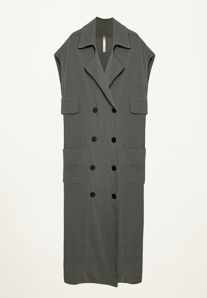 Sleeveless Trench in Cement